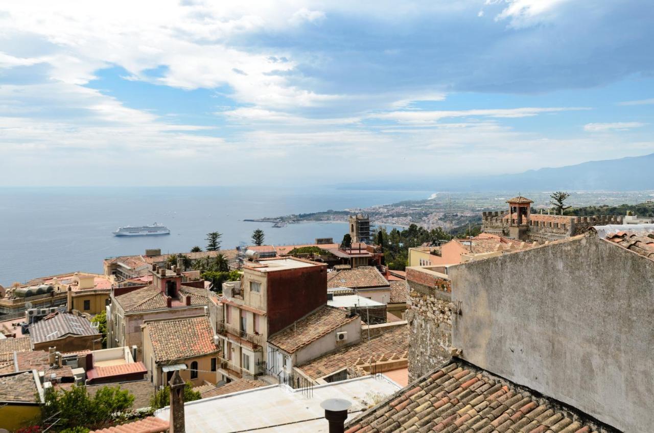Sunset Holiday Home Taormina Exterior photo